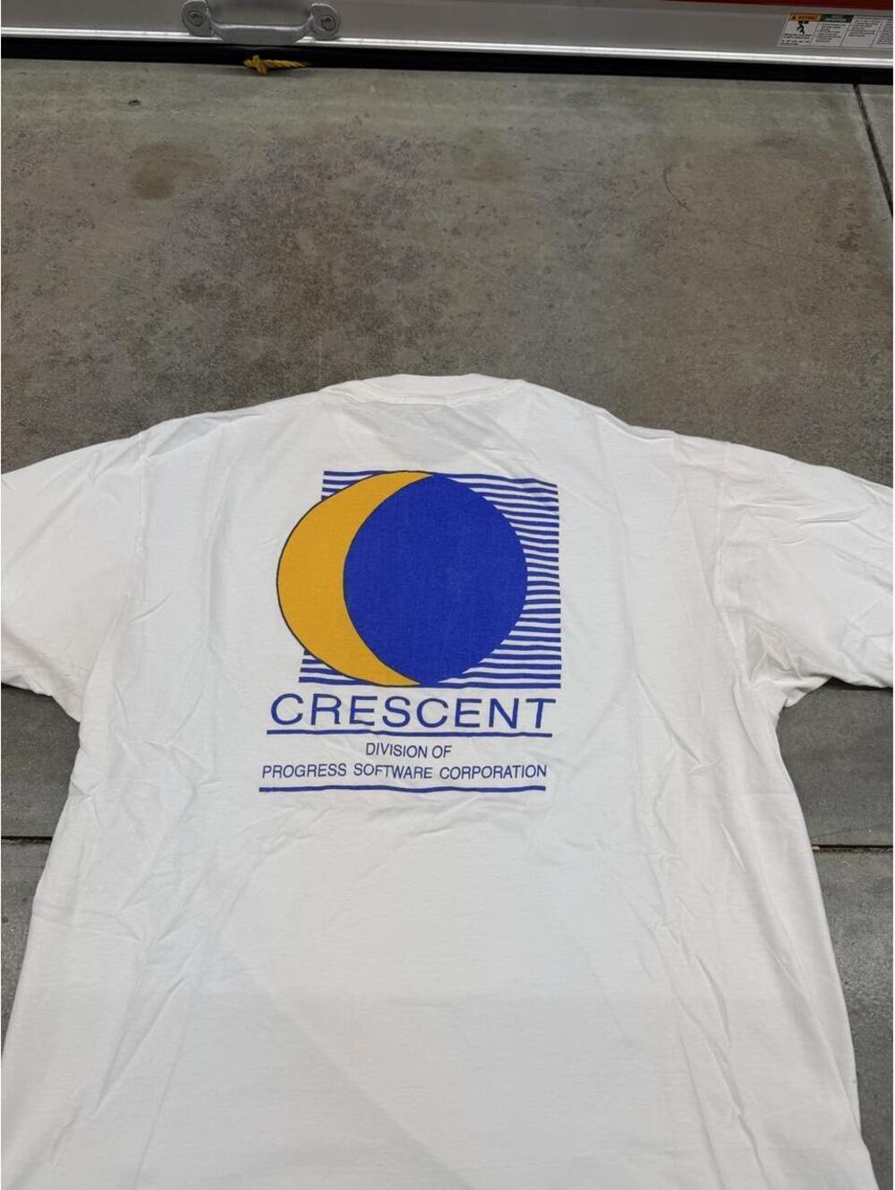 vintage crescent division of progress software corporation tech white shirt xl - Picture 2 of 5